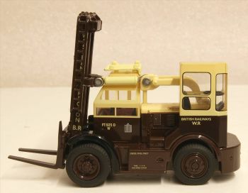 Oxford Diecast 76SDF001  Shelvoke & Drewry Freightlifter British Rail (Western)