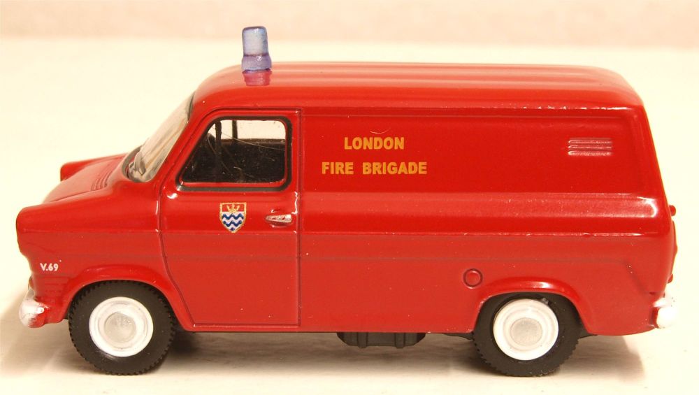    Oxford Diecast 76FT1003  Ford Transit Mk1 London Fire Brigade