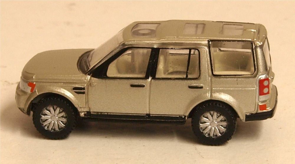  Oxford Diecast NDIS001  Land Rover Discovery 4 Ipanema Sand