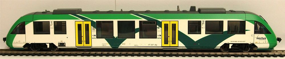 Lilliput L133101  Diesel Railcar LINT 27 Vectus Ep.V/VI