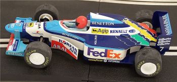 Scalextric C2114  Benetton Renault B197 (1997) "ALESI Jean" 1:32