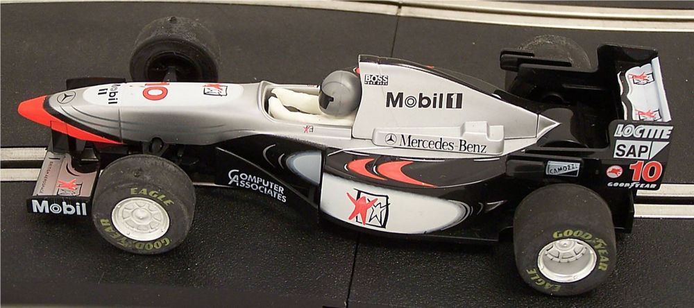  Scalextric C2124  McLaren Mercedes F1 MP4-10 