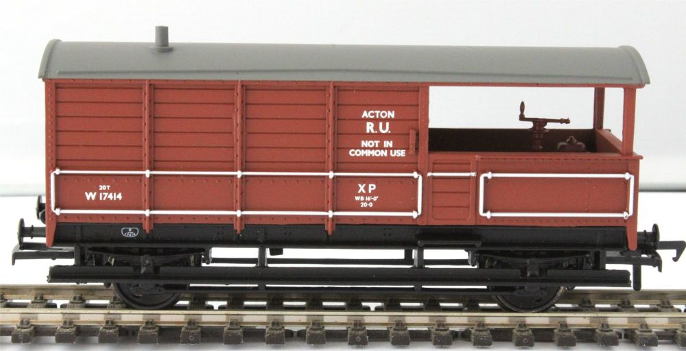  Bachmann 33-307A  GWR 20T 'Toad' Brake Van BR Bauxite (Early)