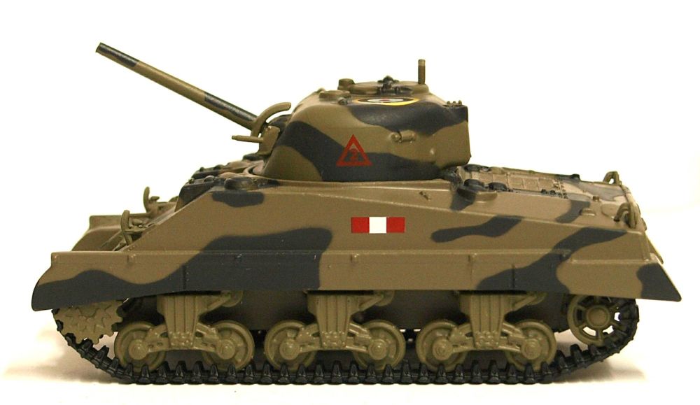   Oxford Diecast 76SM002  Sherman Tank Mk III Royal Scots Greys Italy 1943