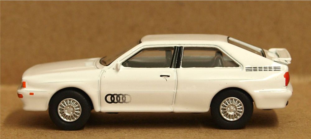   Oxford Diecast 76AQ002  Audi Quattro Alpine White
