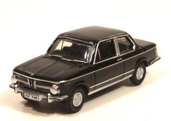 Oxford Diecast 76BM02004  Black BMW 2002