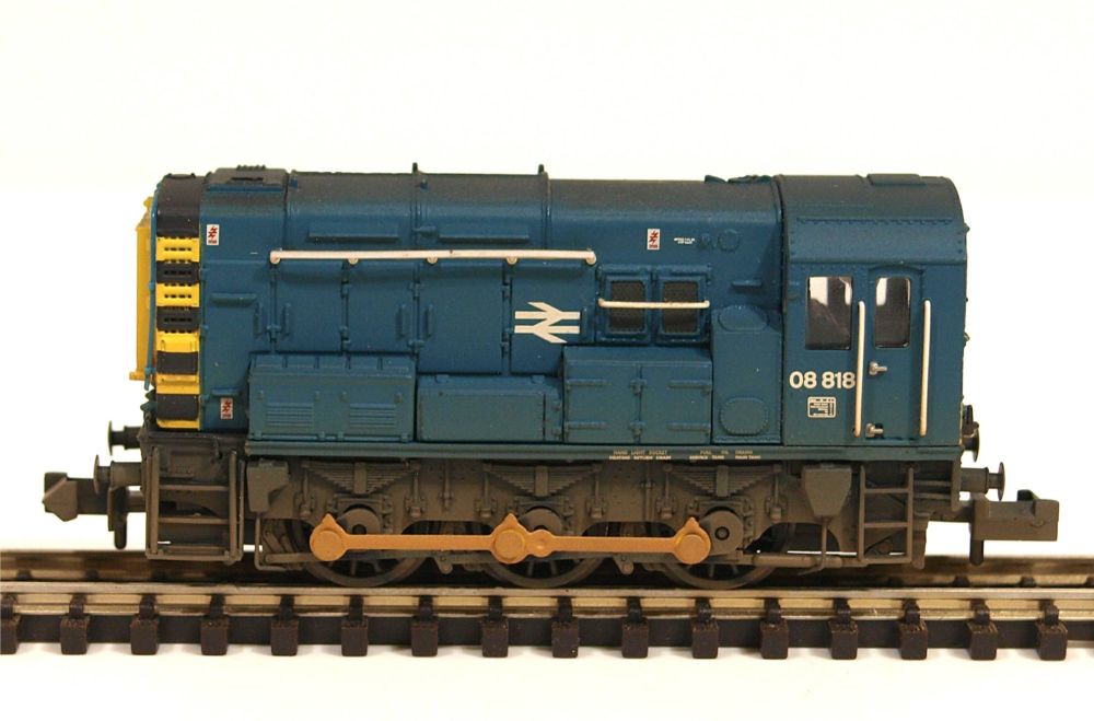         Graham Farish 371-015D  Class 08 08818 BR Blue [W]