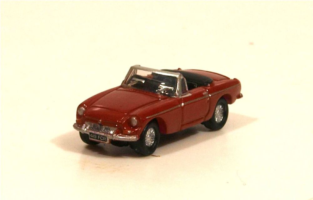    Oxford Diecast NMGB001  MGB Roadster Tartan Red