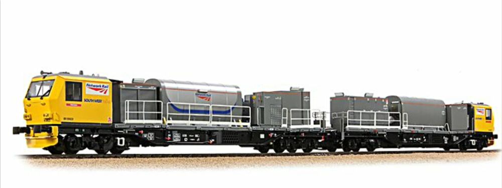 Bachmann 31-578  Windhoff MPV 2-Car Set (South West Trains) Network Rail Ye
