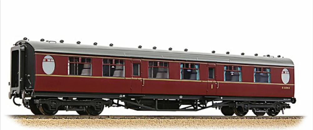 Bachmann 34-412A  LNER Thompson Composite Corridor BR Maroon