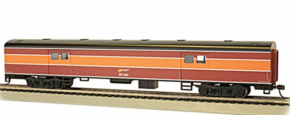Bachmann 14404  72' Smooth-Side Baggage Car - Southern Pacific #295 - Dayli