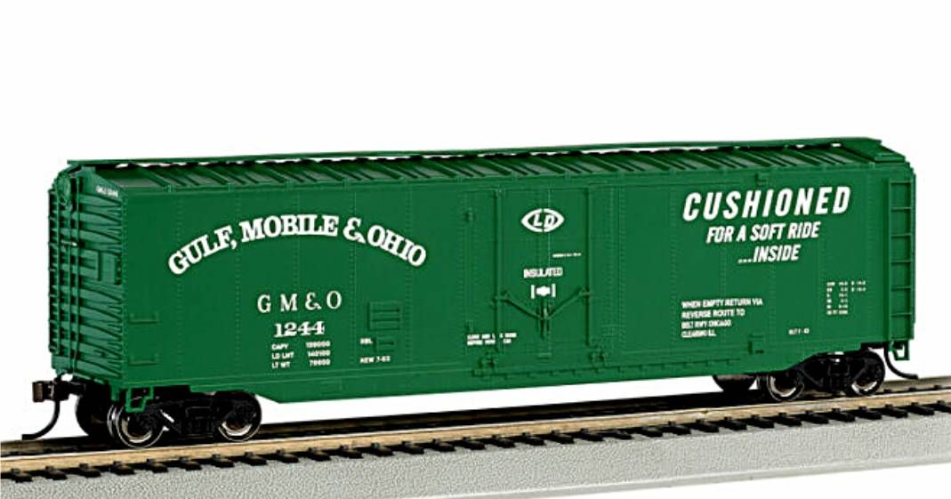 Bachmann 18032  50' Plug-Door Box Car - Gulf, Mobile & Ohio