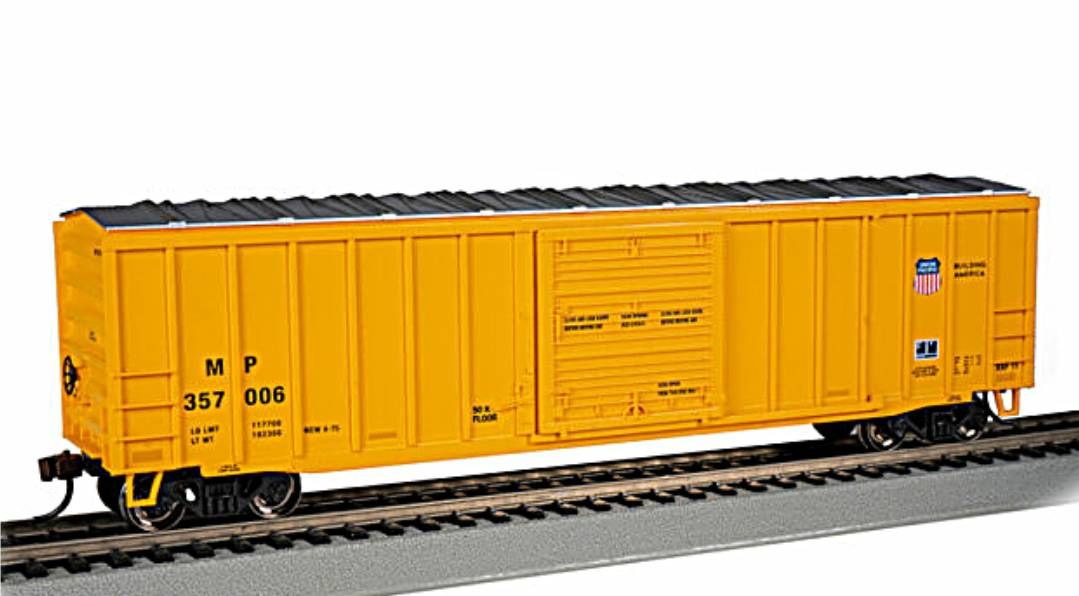 Bachmann 19615  ACF 50' 6'' Outside Braced Sliding Door Box Car - UP #35700