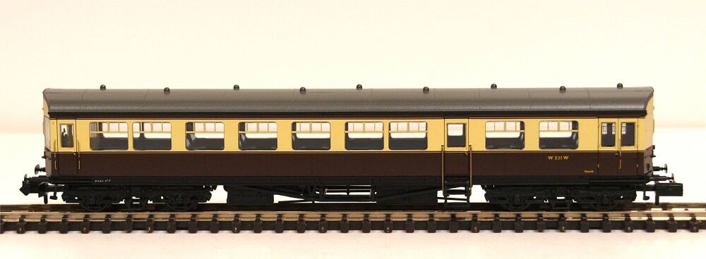 Graham Farish 374-614  GWR Hawksworth Auto-Trailer BR (WR) Chocolate & Crea