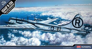 Academy 12528  US Air Force B-29A Enola Gay & Bockscar Heavy Bomber Aircraft