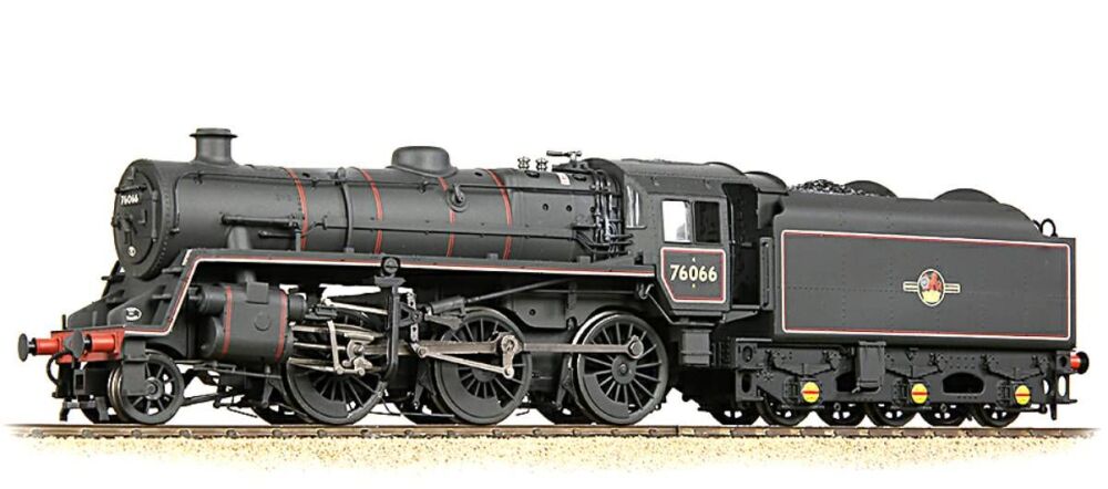 Bachmann 32-956  BR Standard 4MT with BR1B Tender 76066 BR Lined Black (Lat