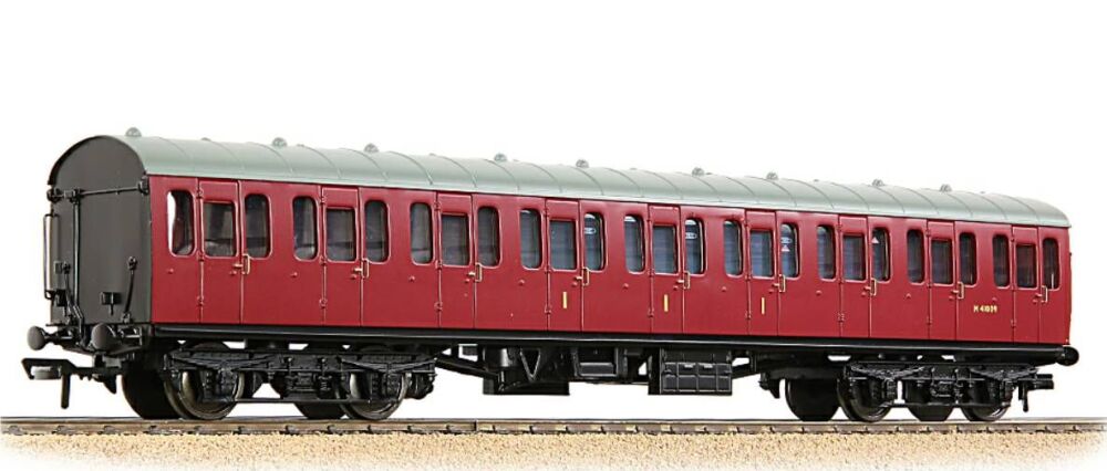 Bachmann 34-703A   BR Mk1 57ft Suburban Composite coach M41009
