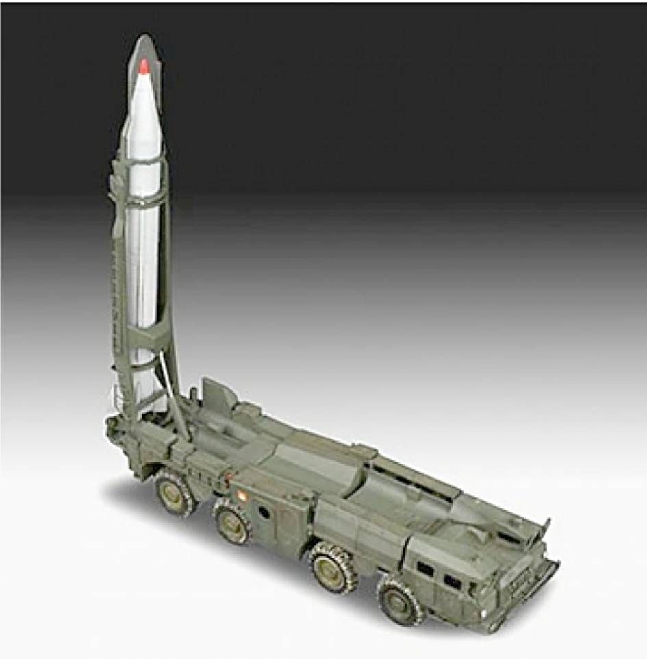 Revell 03332  Scud-B 1:72