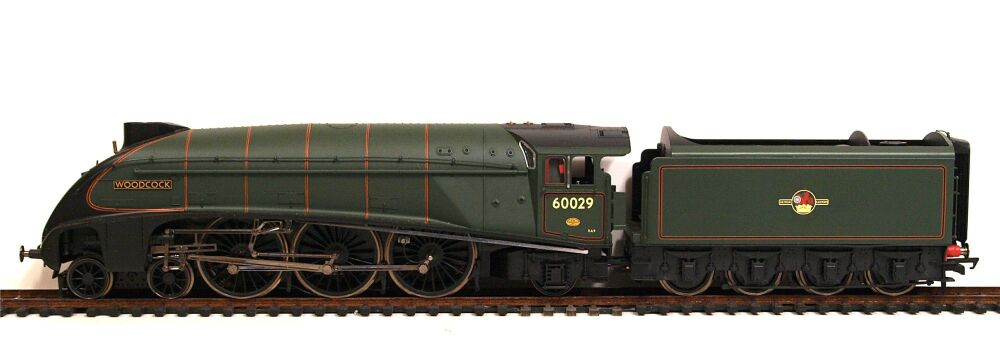 Hornby R2535-SU  BR Class A4 Locomotive 'Woodcock' 60029 1:76