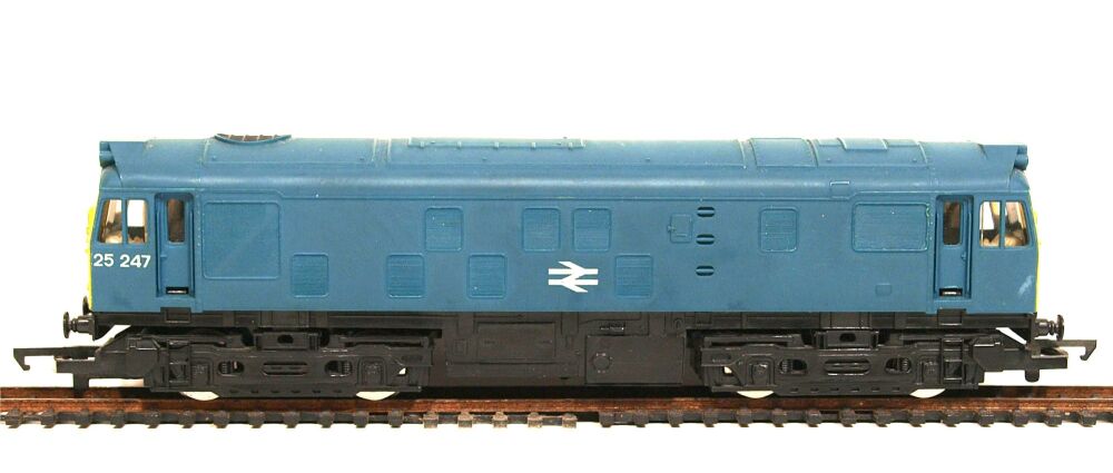 Hornby R068-SU  BR Class 25 Diesel 1:76