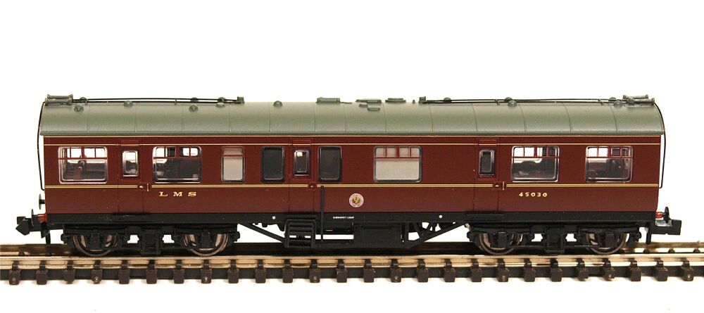 Graham Farish 374-875U-SU  LMS Inspection Saloon (preserved)(N scale)