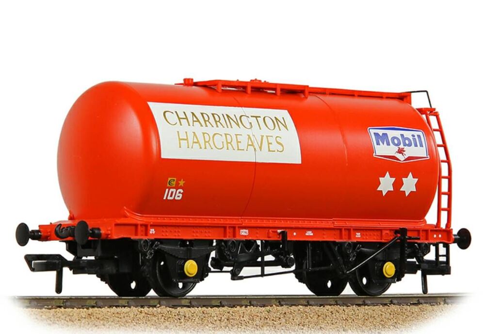 Bachmann 37-592  BR 45T TTA Tank Wagon 'Charrington Hargreaves/Mobil' Red