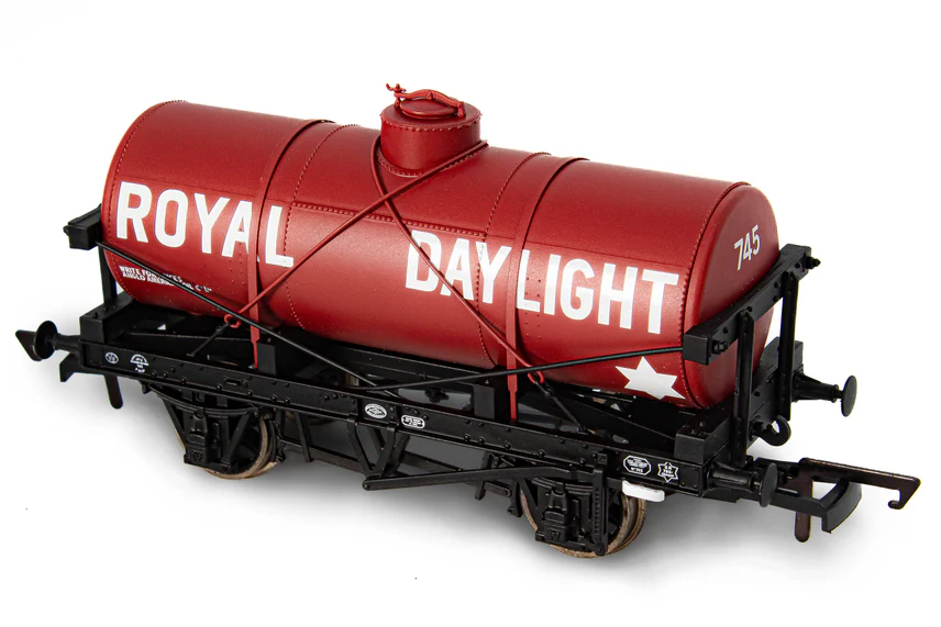 Oxford Rail OR76TK2010  12T Tank Wagon - Royal Daylight No.745