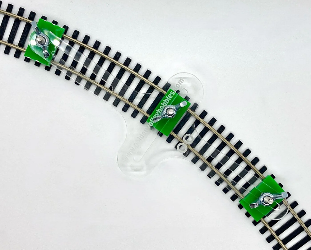 Golden Valley GVFTOO  Flexible Track Holding Tool - Pack of 2 'OO' scale