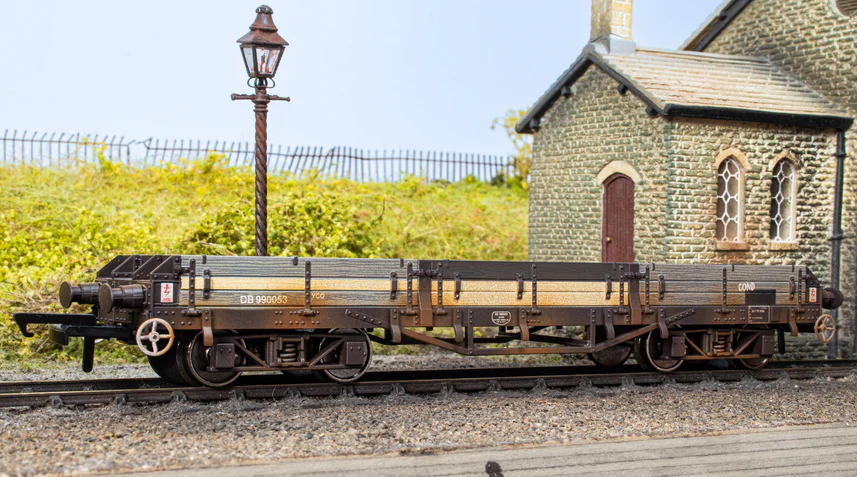 Oxford Rail OR76PIL007W  Pilchard Wagon - BR Condemned DB990053