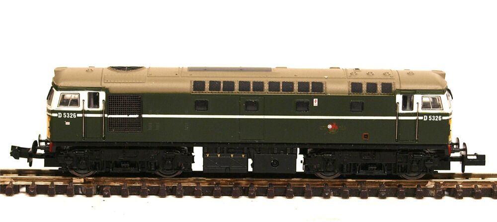Dapol ND145J  BR class 26 Diesel Green D5326 (N scale)