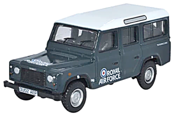 Oxford Diecast 76DEF013  Land Rover Defender Station Wagon RAF