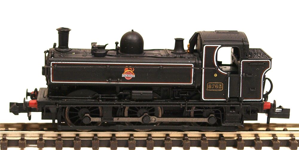 Dapol 2S-007-018  Pannier 8763 BR Lined Black Early Crest (N scale)