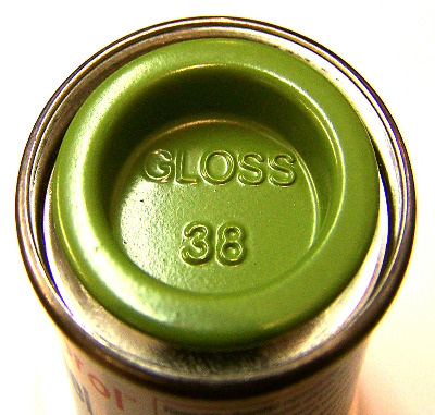 38  Humbrol (Gloss) Enamel    Lime Green AA0415
