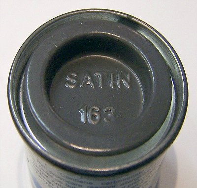 163  Humbrol (Satin) Enamel  Dark green AA1777