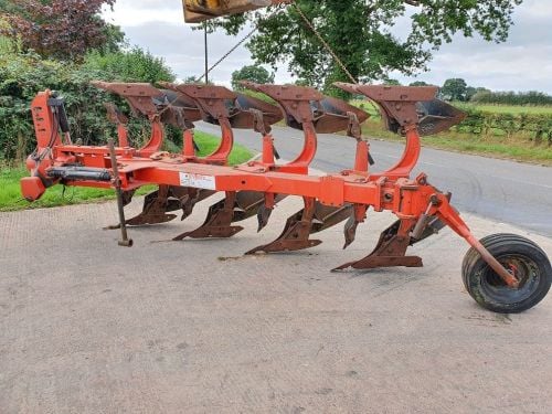 0200: Gregoire Besson 4 Furrow Vari Width Plough, Good On the Boards, No Weld On The Frame, Some New Spares, Just Needs Shinning Up,   £ SOLD