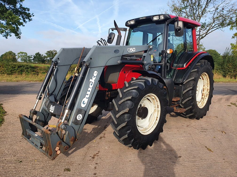 0069: Valtra N111 Tractor c/w Quickie Q50 Loader.