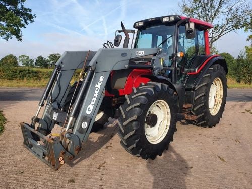 0088: Valtra N111 Tractor c/w Quickie Q50 Loader.