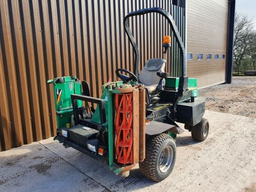 0025: Ransomes 2130 Highway 4wd Triple Mowers. Year 2007, Road Legal, Kubota Engine, Showing 1216 Hours Ex Local Authority. £3,000 Plus Vat