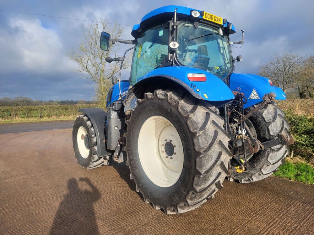 New Holland T7.200 4