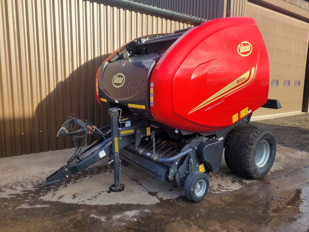 0685: Vicon RV5216 Round Baler. Year 2019. Intel Density 3D, Chopper, Auto Lube, 0.6m to 1.6m Bale Size, Focus 3, Only 23,100 Bales, £16,800 Plus Vat