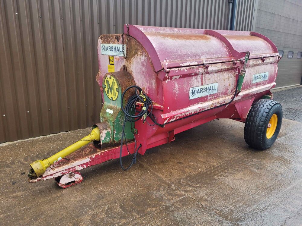 7011: SOLD. Marshall 60 Barrell Rotaspreader. Year 2005.  Solid Spreader, Paintwork Average, Hyd Lid, Hyd Brakes,  £ SOLD