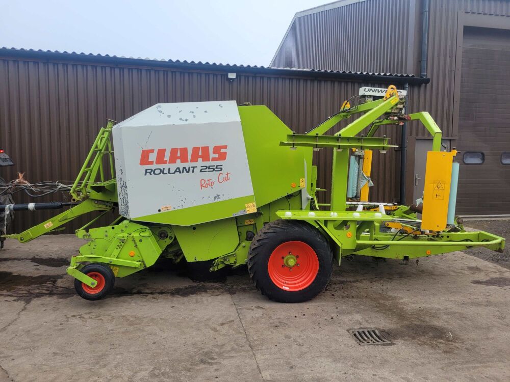 Claas Rollant 255 2