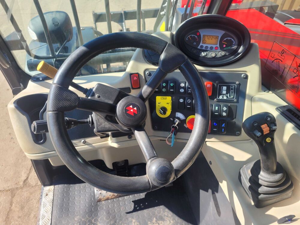 Massey Ferguson TH 6534 11