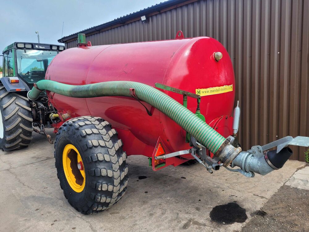 Marshall 1300 Gall Tanker 2