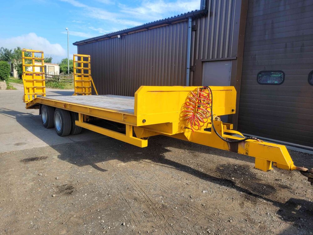 Chieftain Low Loader 7