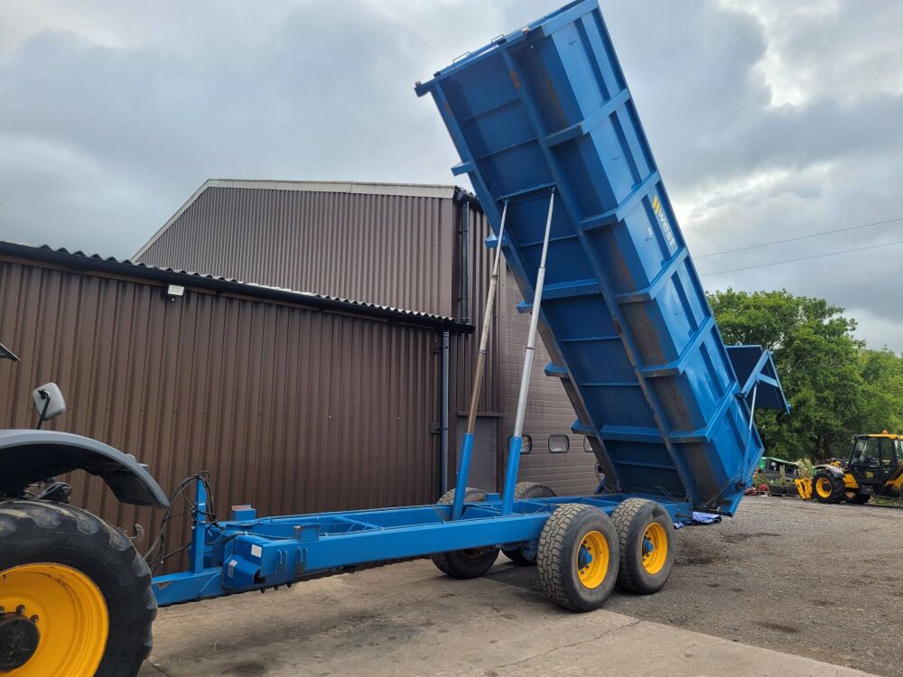 West 14 Ton Trailer 6