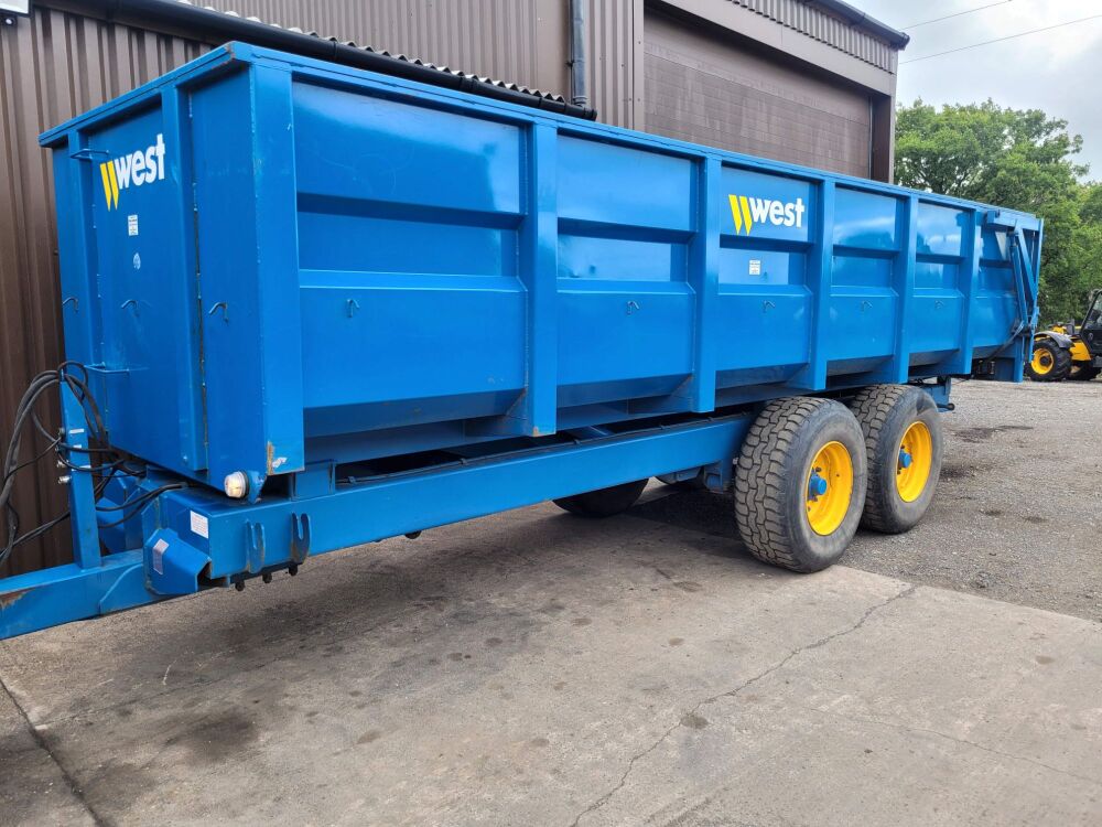 0969: West 14 Ton Root / Grain Trailer, Exceptional Condition, Hydraulic Tailgate, Sprung Drawbar, £10,600 Plus Vat.
