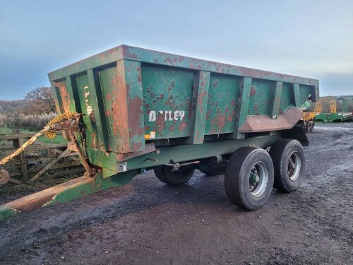 0971 : Bailey 12 Ton Dump Trailer, Year 2015, 10 Stud S.Singles, Hydraulic & Air Brakes, Good Solid Trailer But Very Poor Paintwork. £8,800 Plus Vat