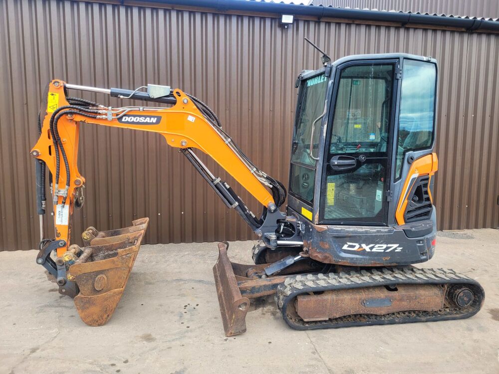 Doosan DX 27 Z 1