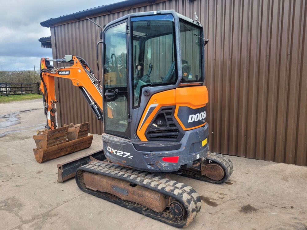 Doosan DX 27 Z 3